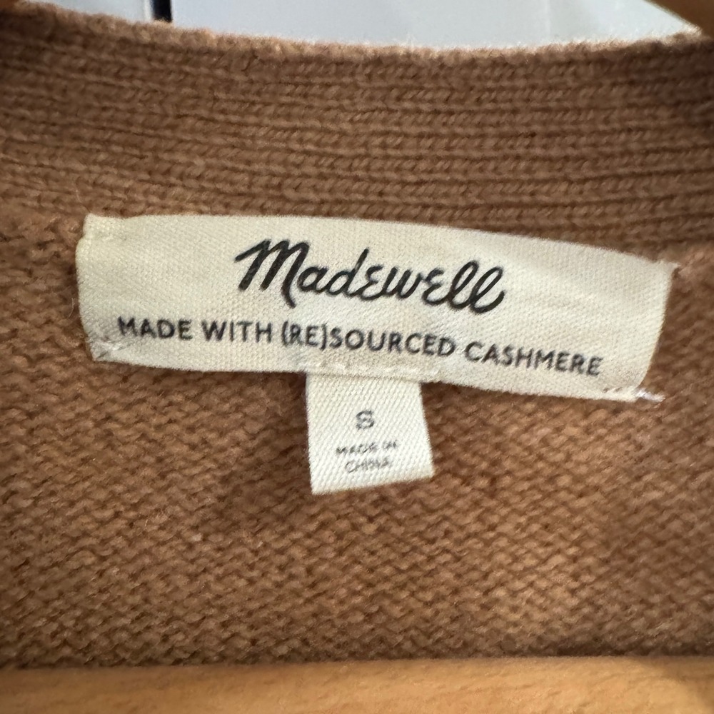 Madewell (Re)sourced Cashmere Ex-Boyfriend Cardigan Honey Chestnut Tan small - Picture 4 of 8